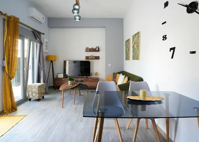 بيت للعطل Amyrissa House